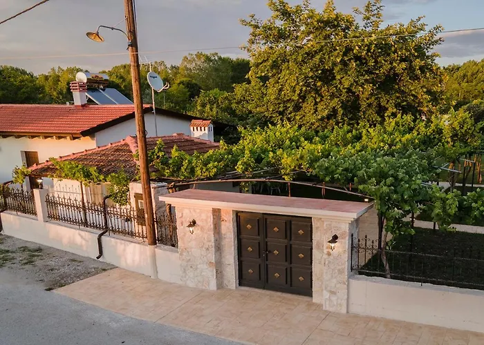 Apartamento La Varik 2 *